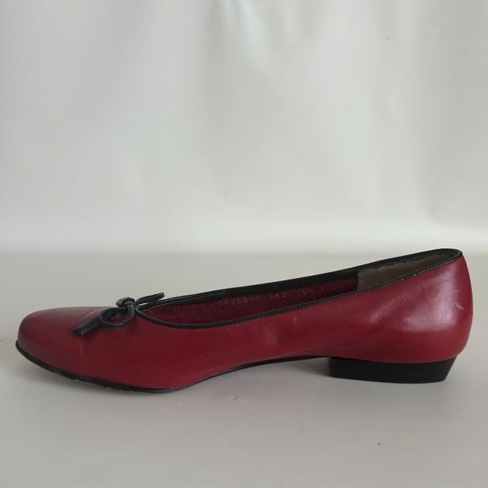 Salvatore Ferragamo Boutique Red Leather Bow Flats Shoes Womens Size 5.5 B Italy - Picture 13 of 13